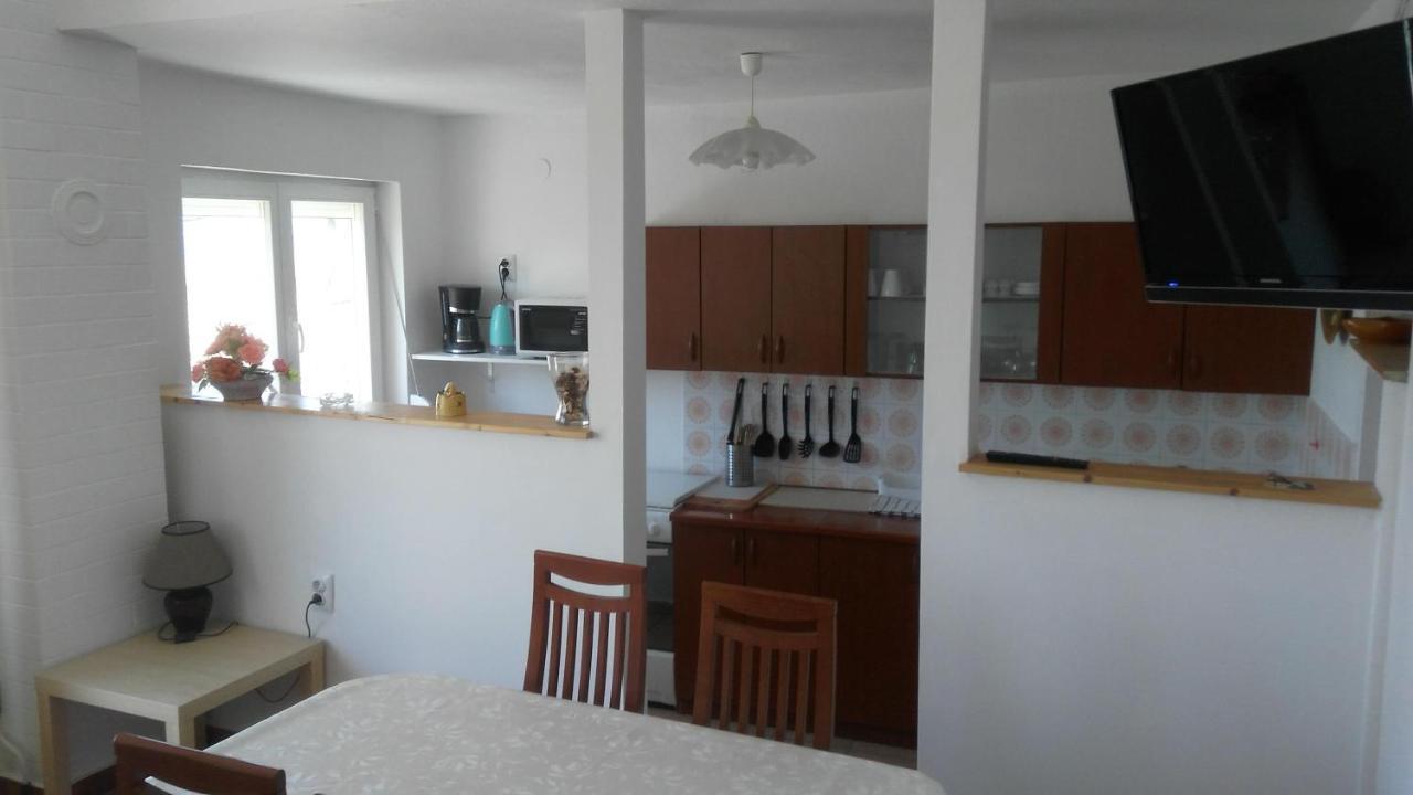 Apartmani Lela Selce Exterior photo